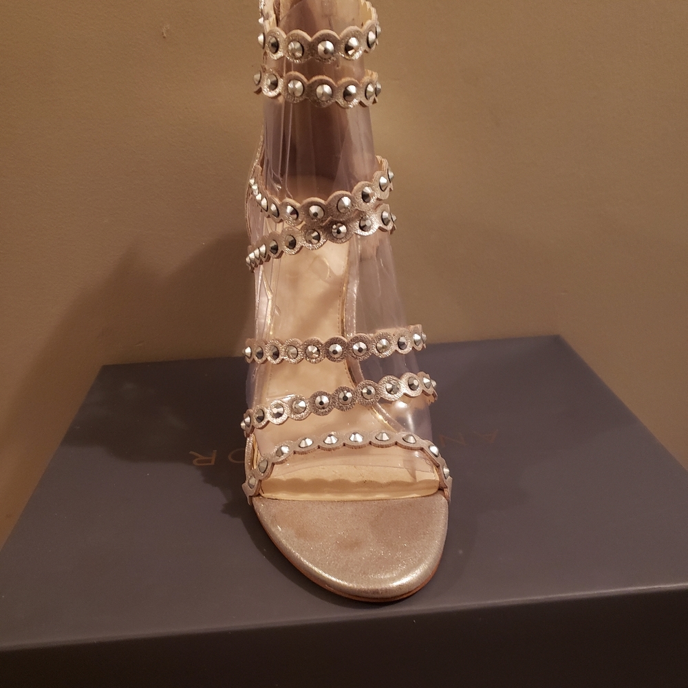 HEELS JESSICA SIMPSON SIZE 10